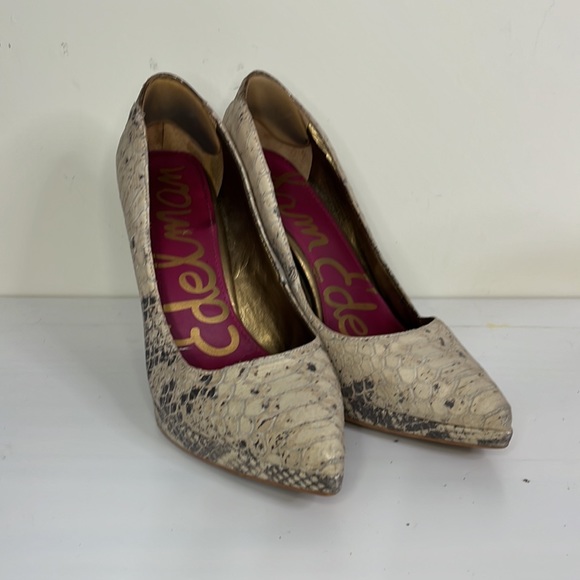Sam Edelman Celia Snakeskin Pointed Toe High Heeled Stilettos Size 8 - Picture 2 of 9